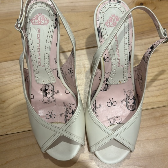 Fornarina sling back heels. Cream color. Size 6. - Picture 2 of 4